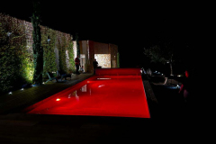 PISCINE EXTERIEURE DE NUIT