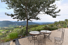 TERRASSE ET VUE SUR SUZETTE